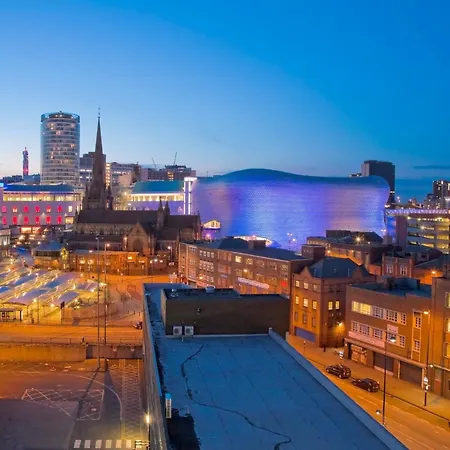 Haus - Luxury Centre - Wifi - Secure Parking Apartament Birmingham