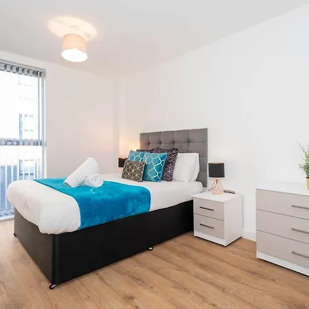 Haus - Luxury Centre - Wifi - Secure Parking *